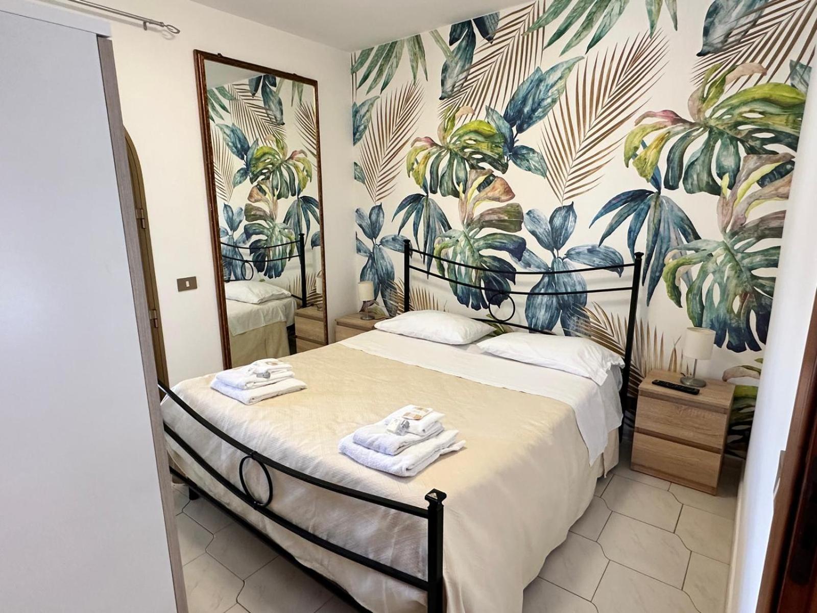 Sicily In Love 2 - Rooms & Breakfast Taormina Eksteriør bilde